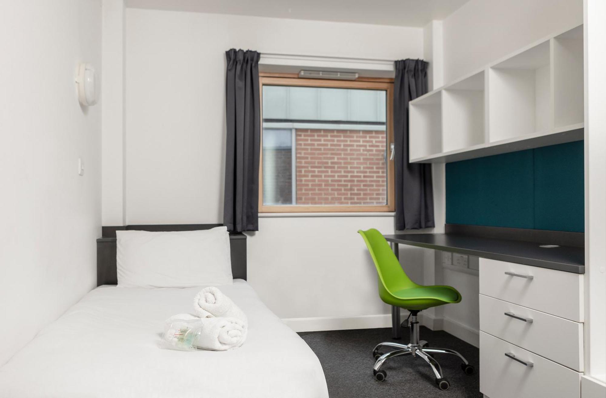 Wenlock Court Lejlighedshotel Luton  Eksteriør billede